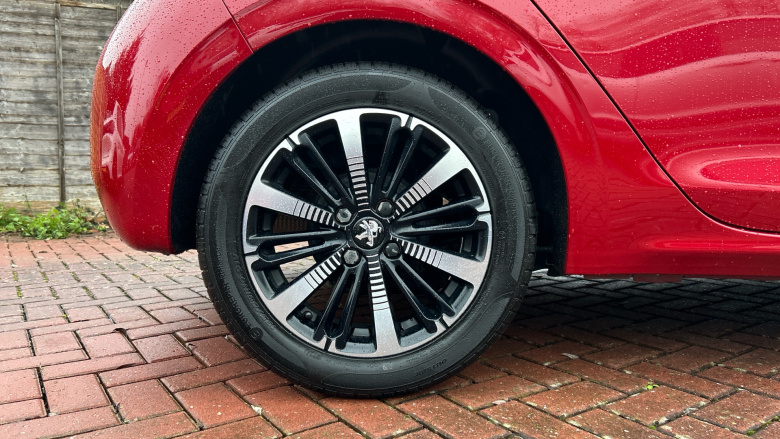 Peugeot 208 1.2 PureTech 82 Tech Edition 5dr [Start Stop] Petrol Hatchback